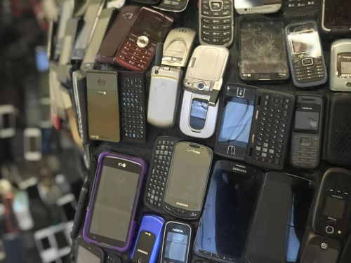 當科技遇見藝術 廢舊電子產品雕塑中的時代印記