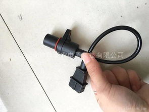 濰柴天然氣發(fā)動(dòng)機(jī)歐曼車型曲軸/相位傳感器（零件號(hào)13034188）詳解 功能、位置與識(shí)別指南